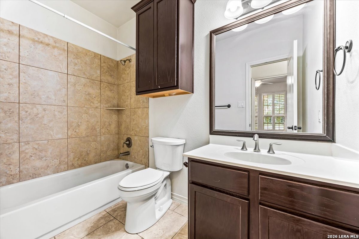 2121 Pecan Leaf, New Braunfels, TX 78130