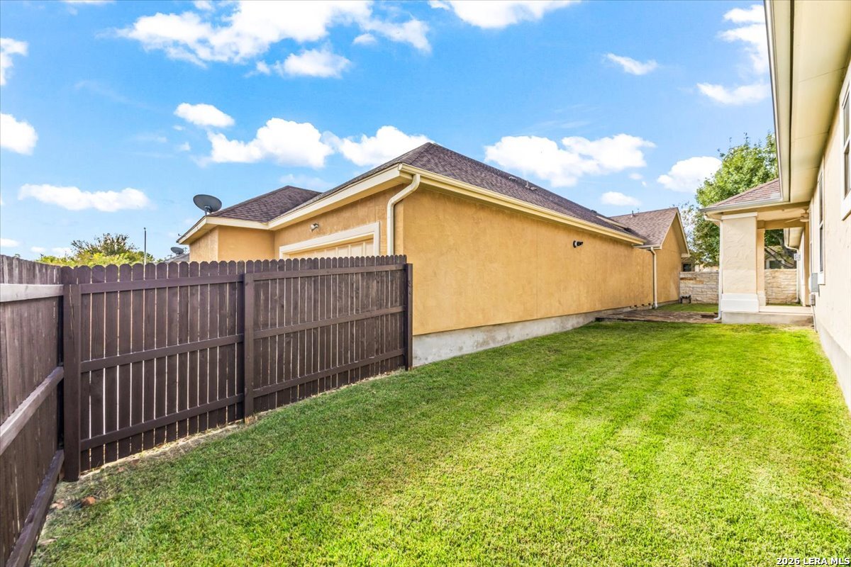 2121 Pecan Leaf, New Braunfels, TX 78130