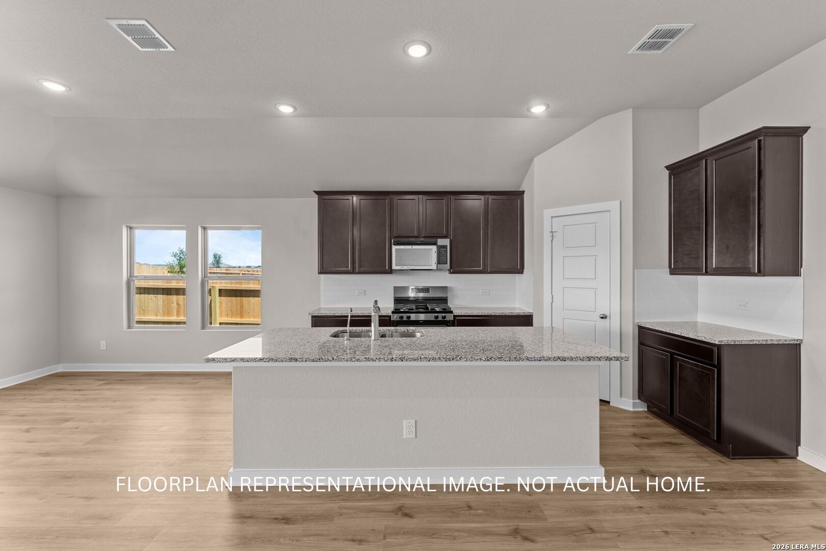 161 Gretzky Place, Rio Medina, TX 78066