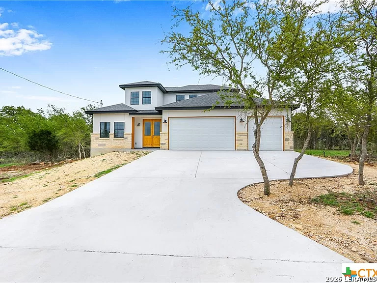 Property photo for 212 ROY NICHOLS DR, Blanco, TX