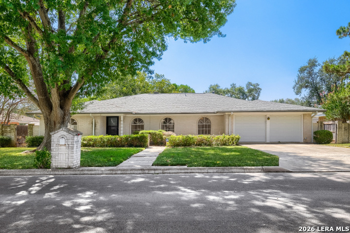 Photo 2 of Single family home for sale at 6018 Woodwick Dr, Windcrest, TX 78239 | MLS# 2026727 | Listing updated on 2026-10-28