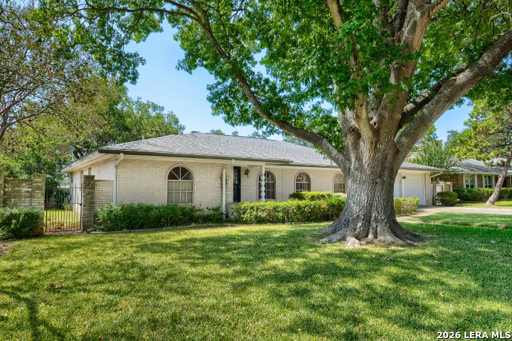 Photo 3 of Single family home for sale at 6018 Woodwick Dr, Windcrest, TX 78239 | MLS# 2026727 | Listing updated on 2026-10-28