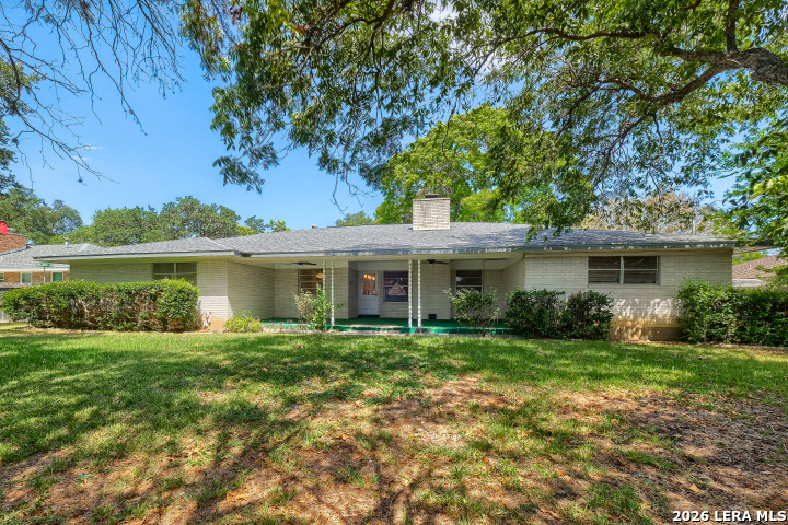 6018 Woodwick Dr, Windcrest, TX 78239