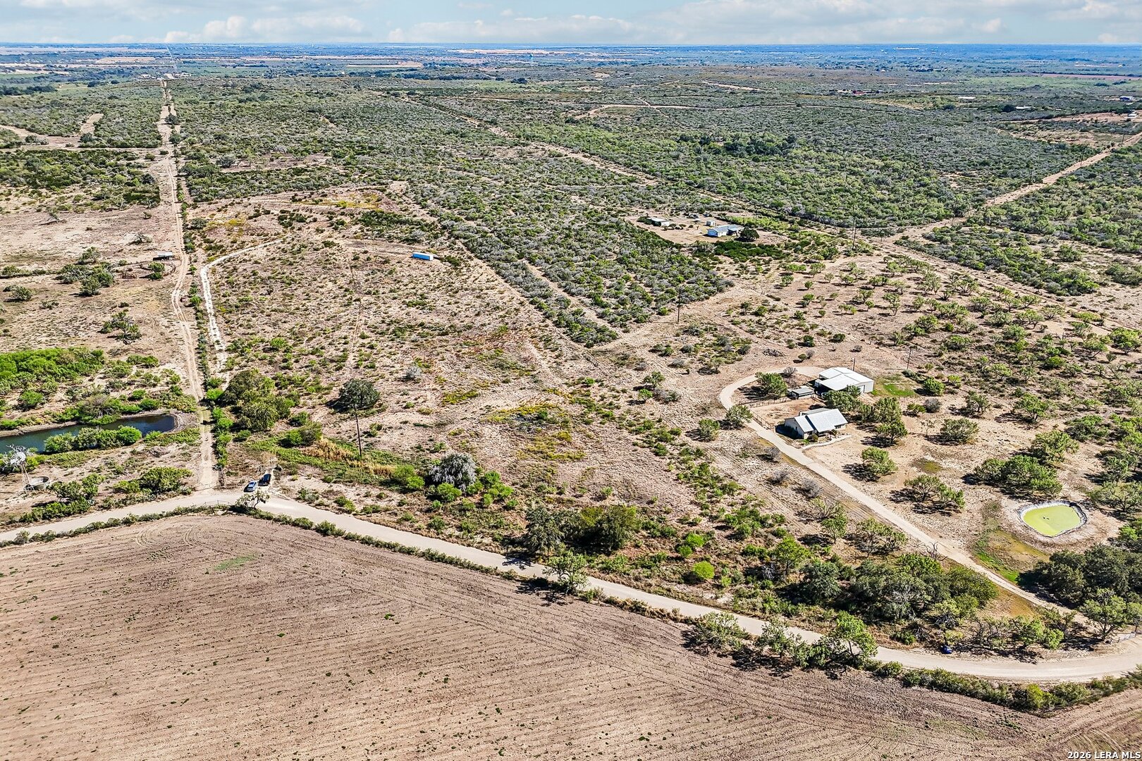 4936 COUNTY ROAD 5710, Devine, TX 78016