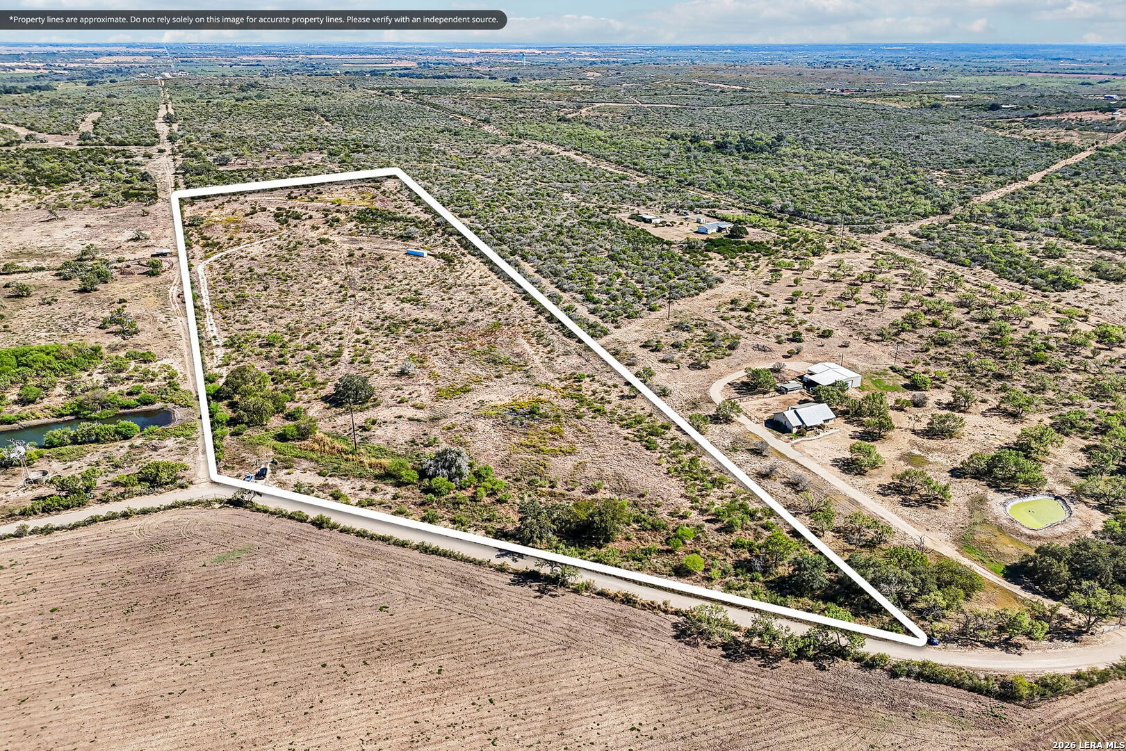 Property photo for 4936 COUNTY ROAD 5710, Devine, TX