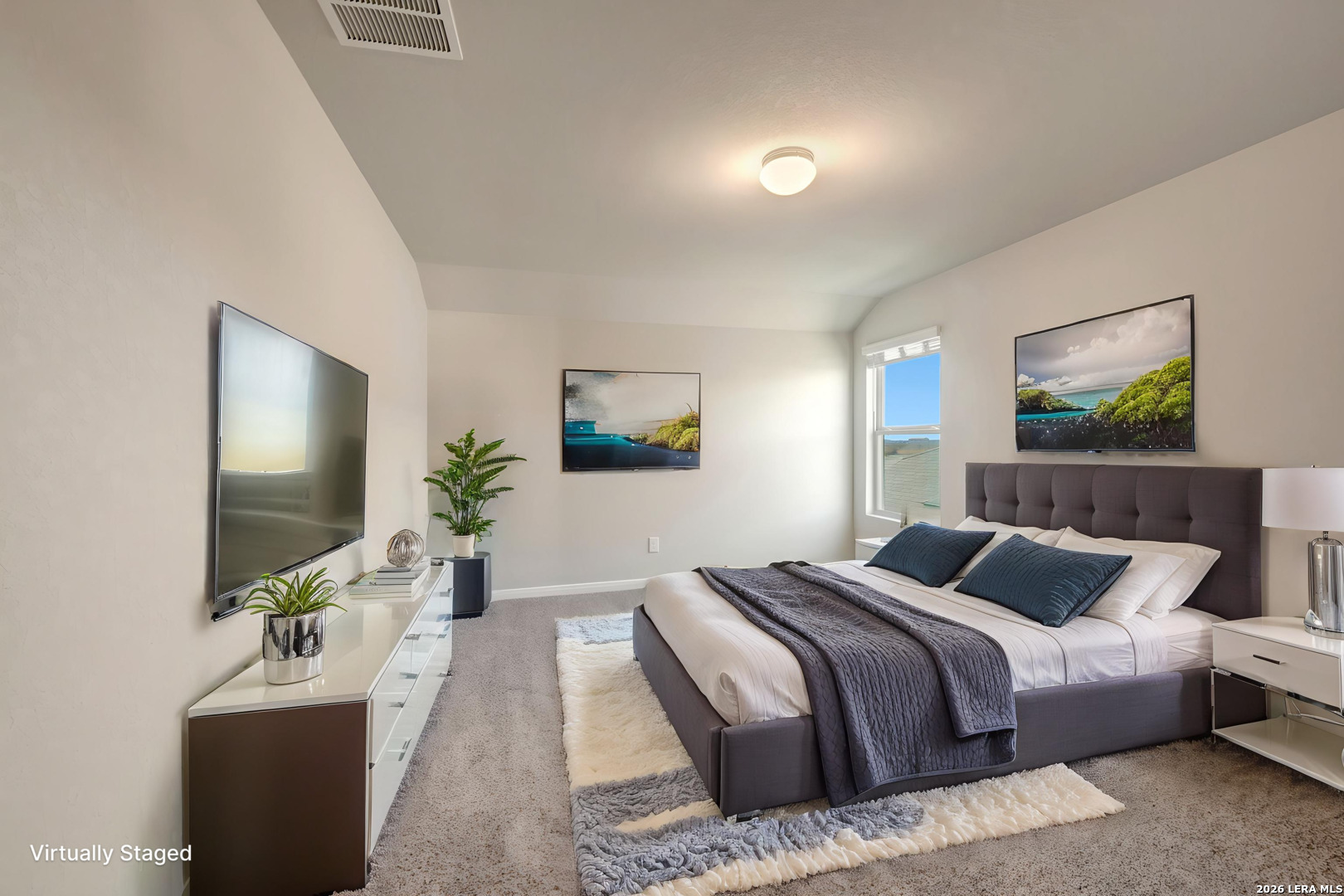 171 Gretzky Place, Rio Medina, TX 78066