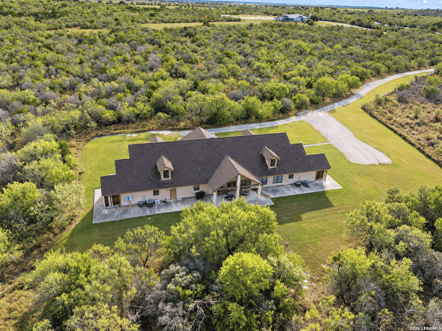 400 County Road 3821, San Antonio, TX 78253