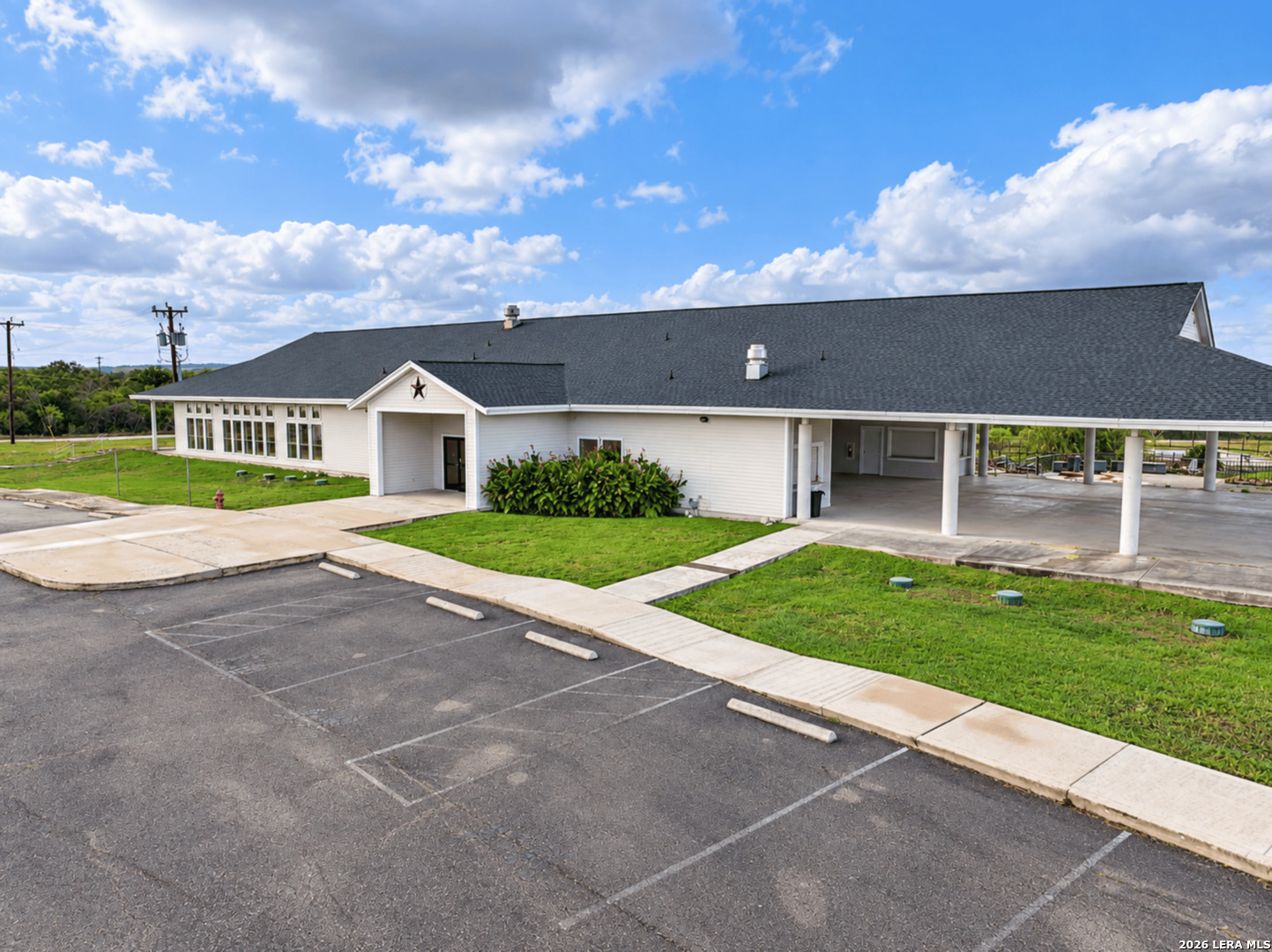 400 County Road 3821, San Antonio, TX 78253