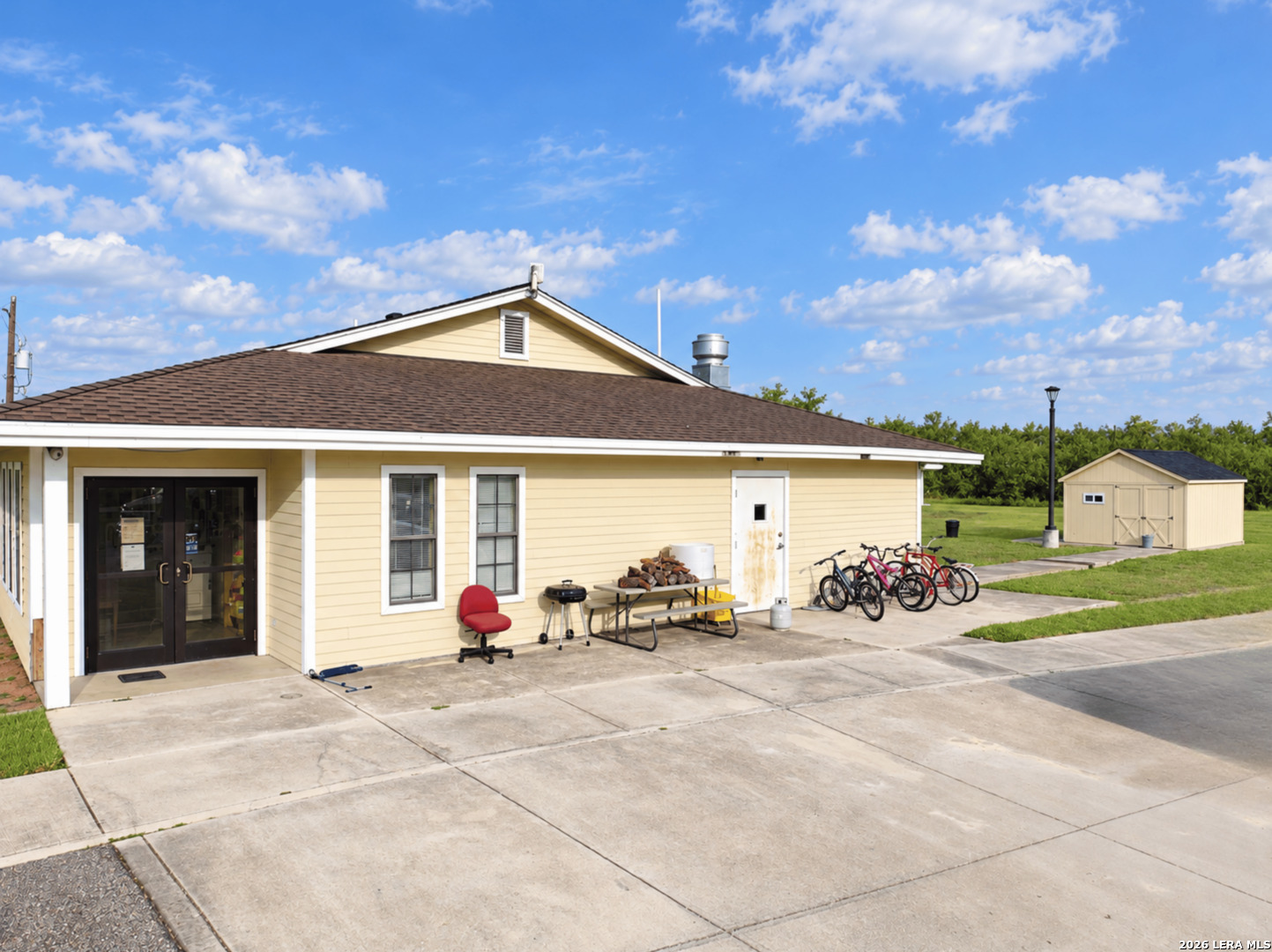 400 County Road 3821, San Antonio, TX 78253