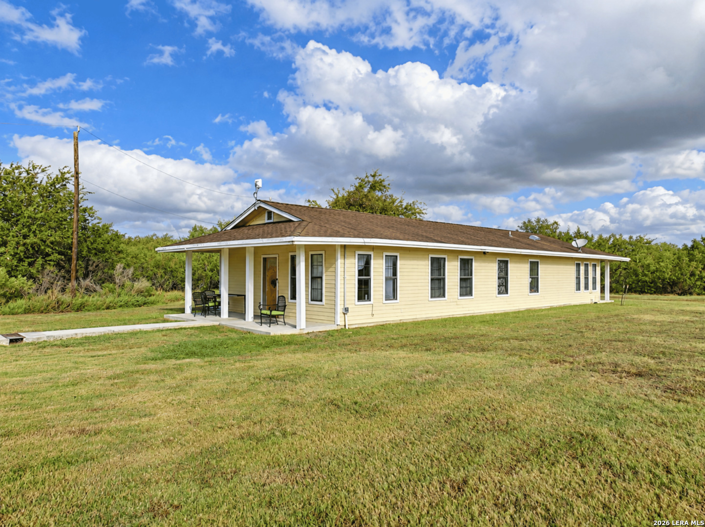 400 County Road 3821, San Antonio, TX 78253