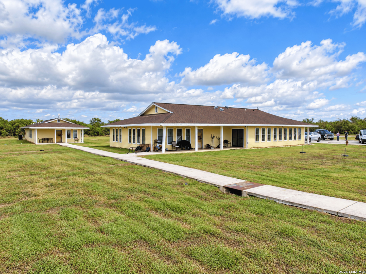 400 County Road 3821, San Antonio, TX 78253
