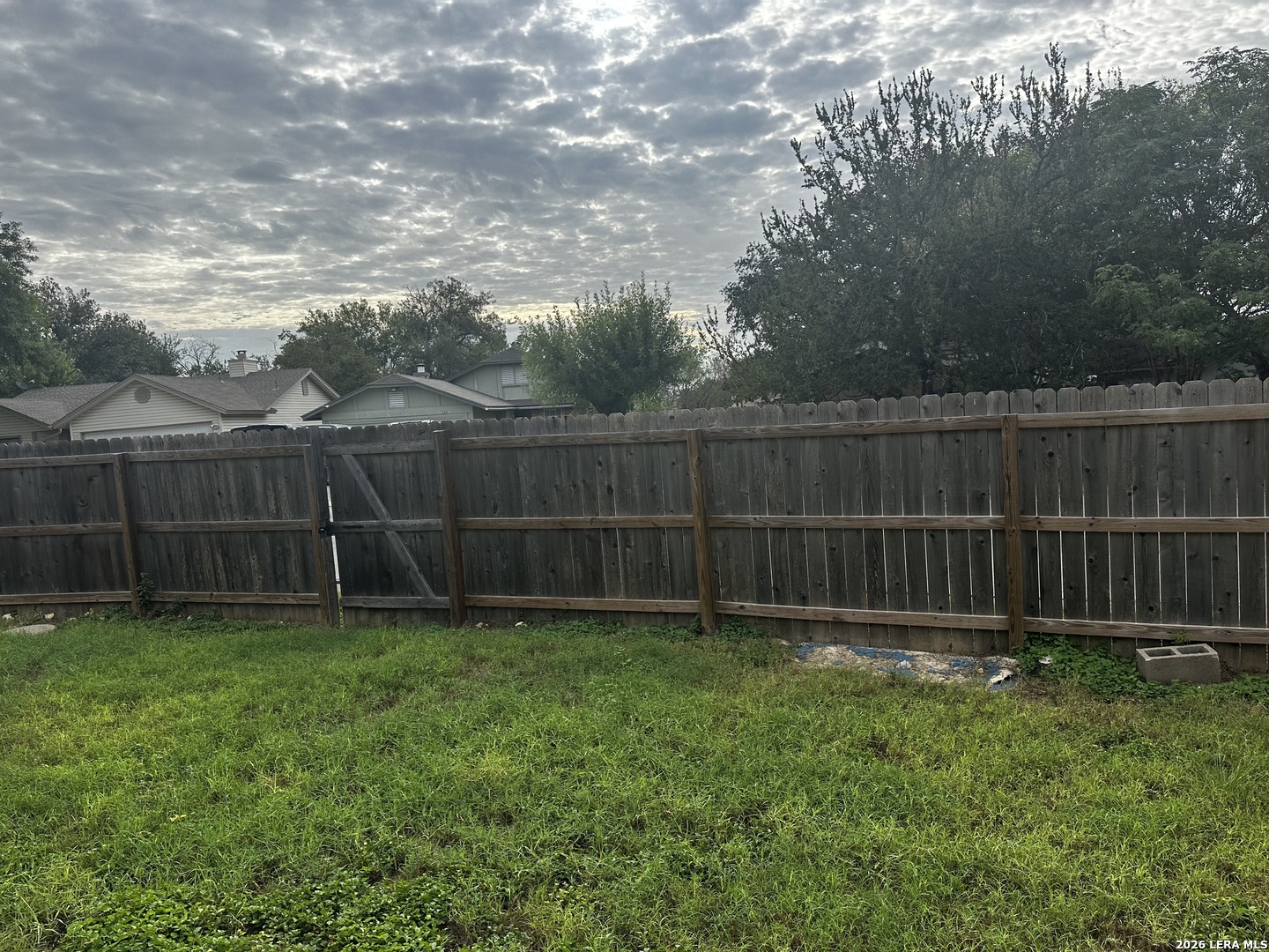 290 BURLINGTON DR, San Antonio, TX 78245