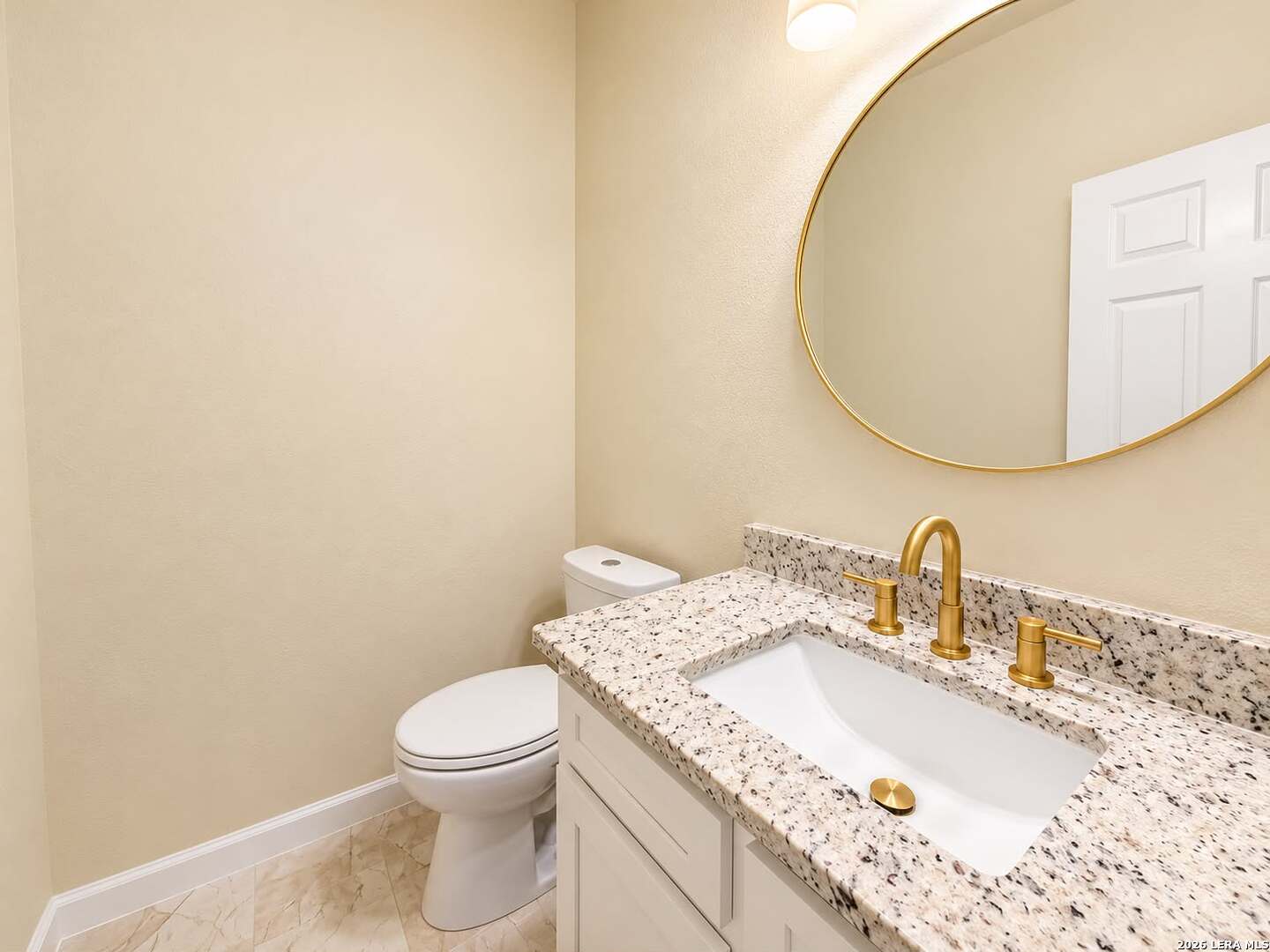 16102 Santa Cathrena, San Antonio, TX 78232