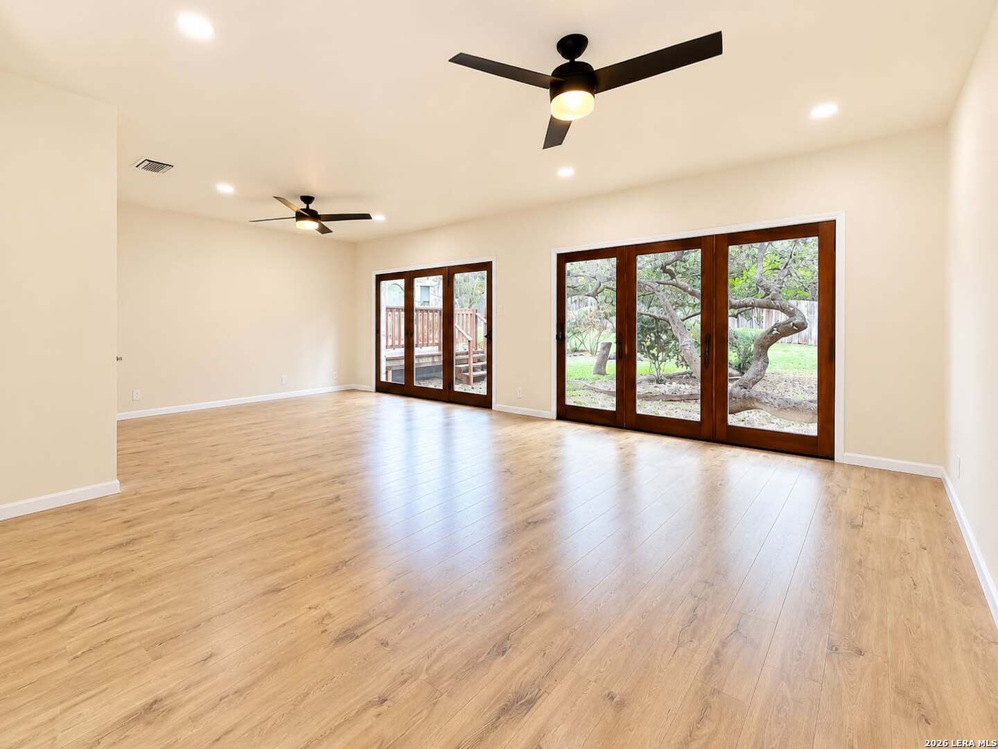 16102 Santa Cathrena, San Antonio, TX 78232