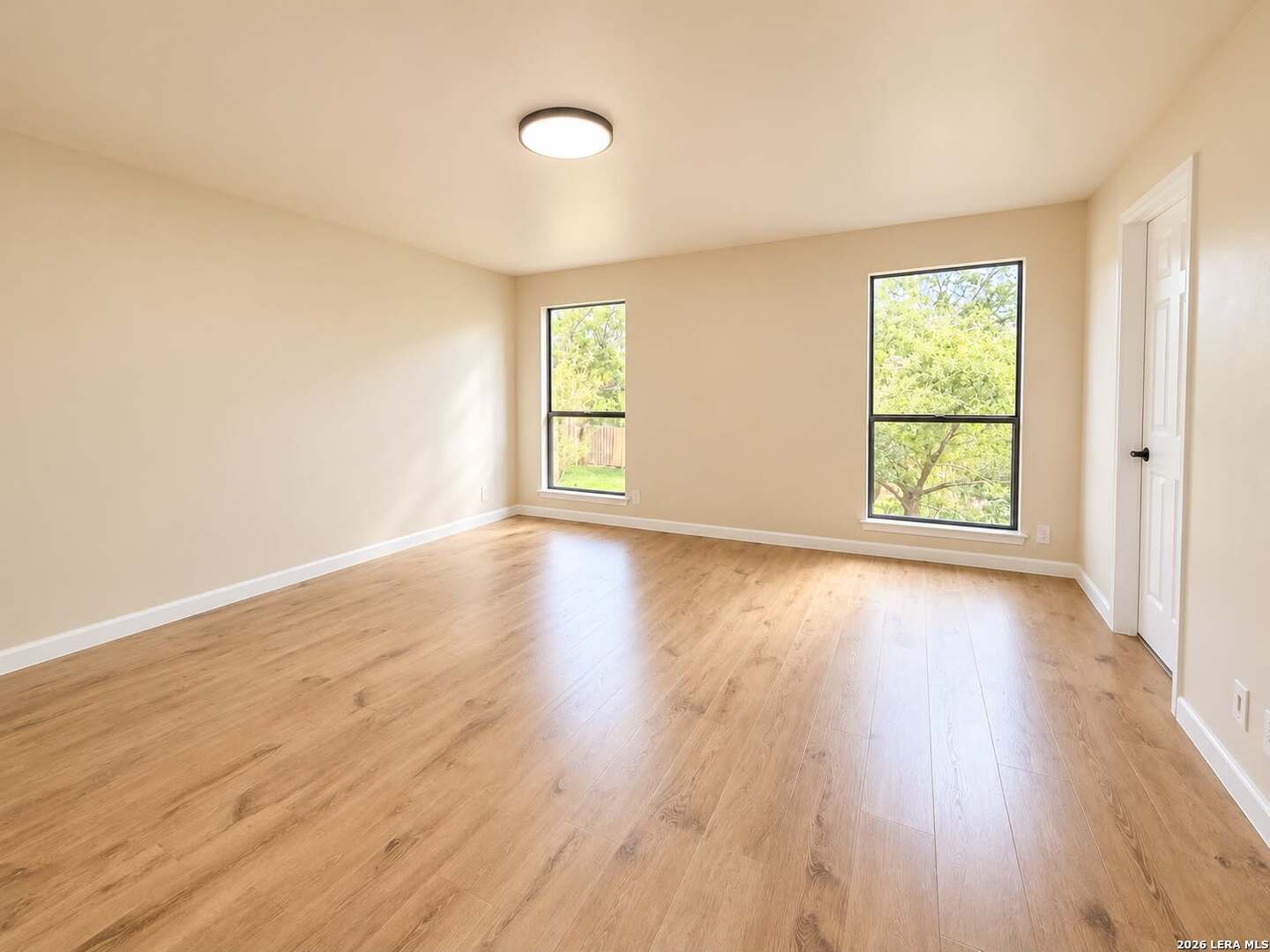 16102 Santa Cathrena, San Antonio, TX 78232