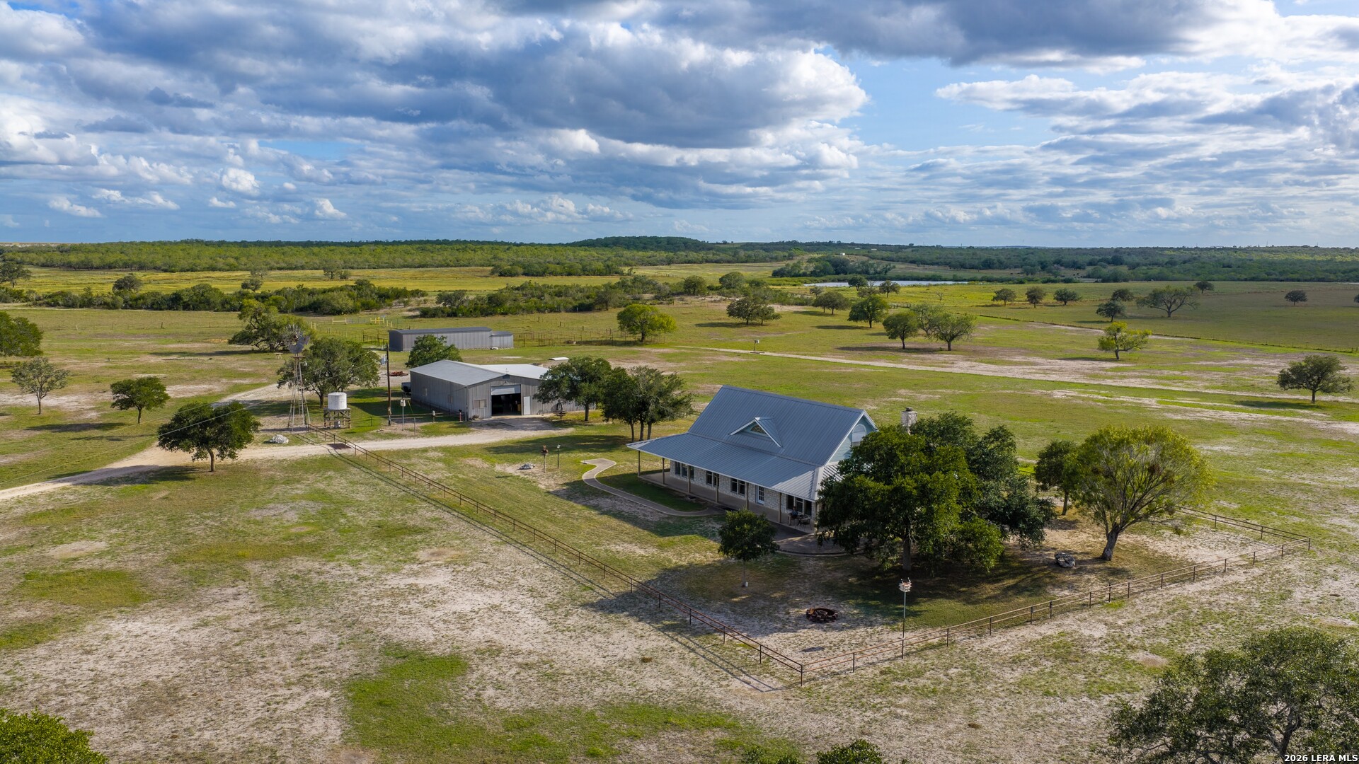 14068 Fm 1344, Falls City, TX 78113