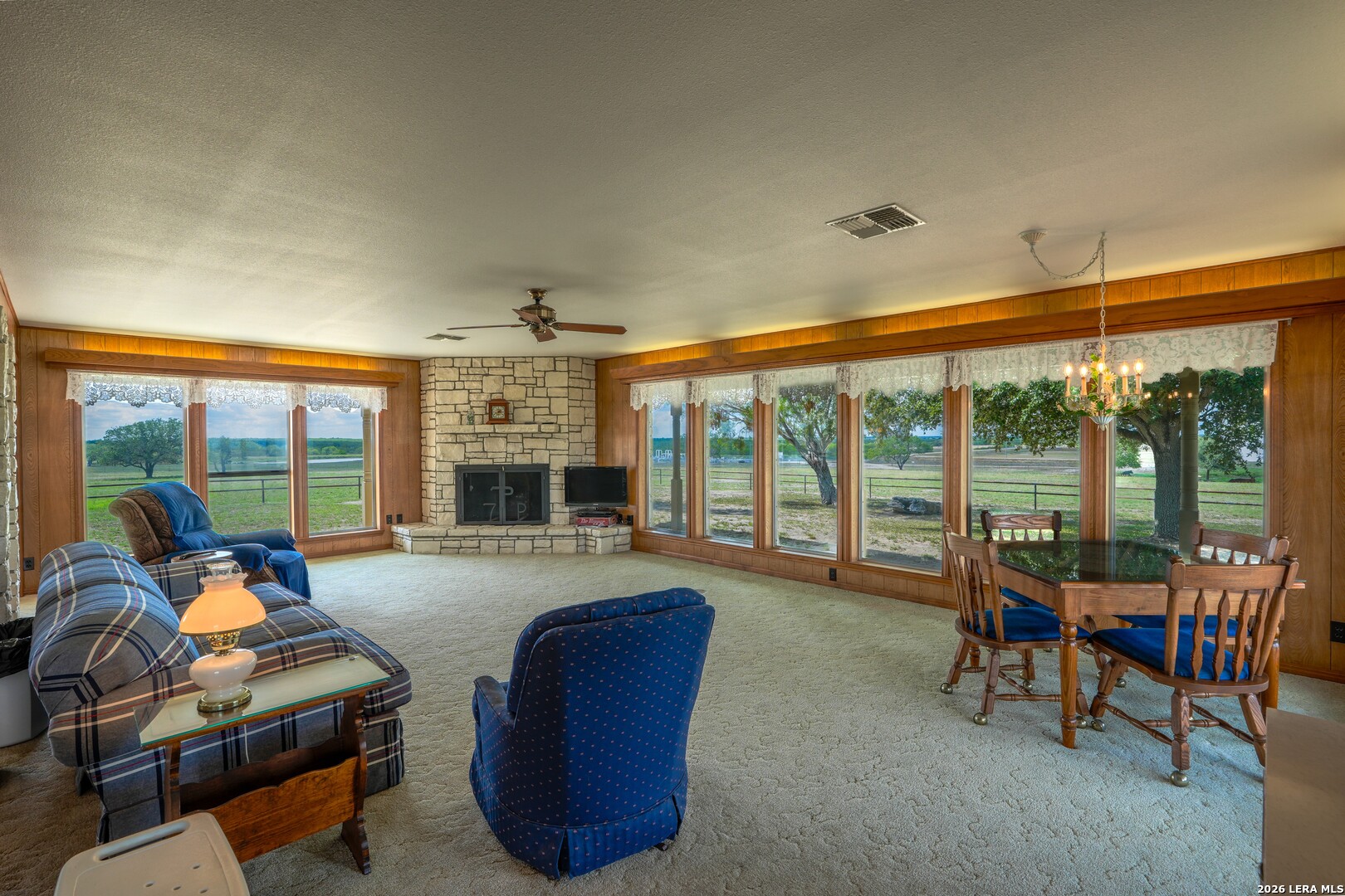 14068 Fm 1344, Falls City, TX 78113