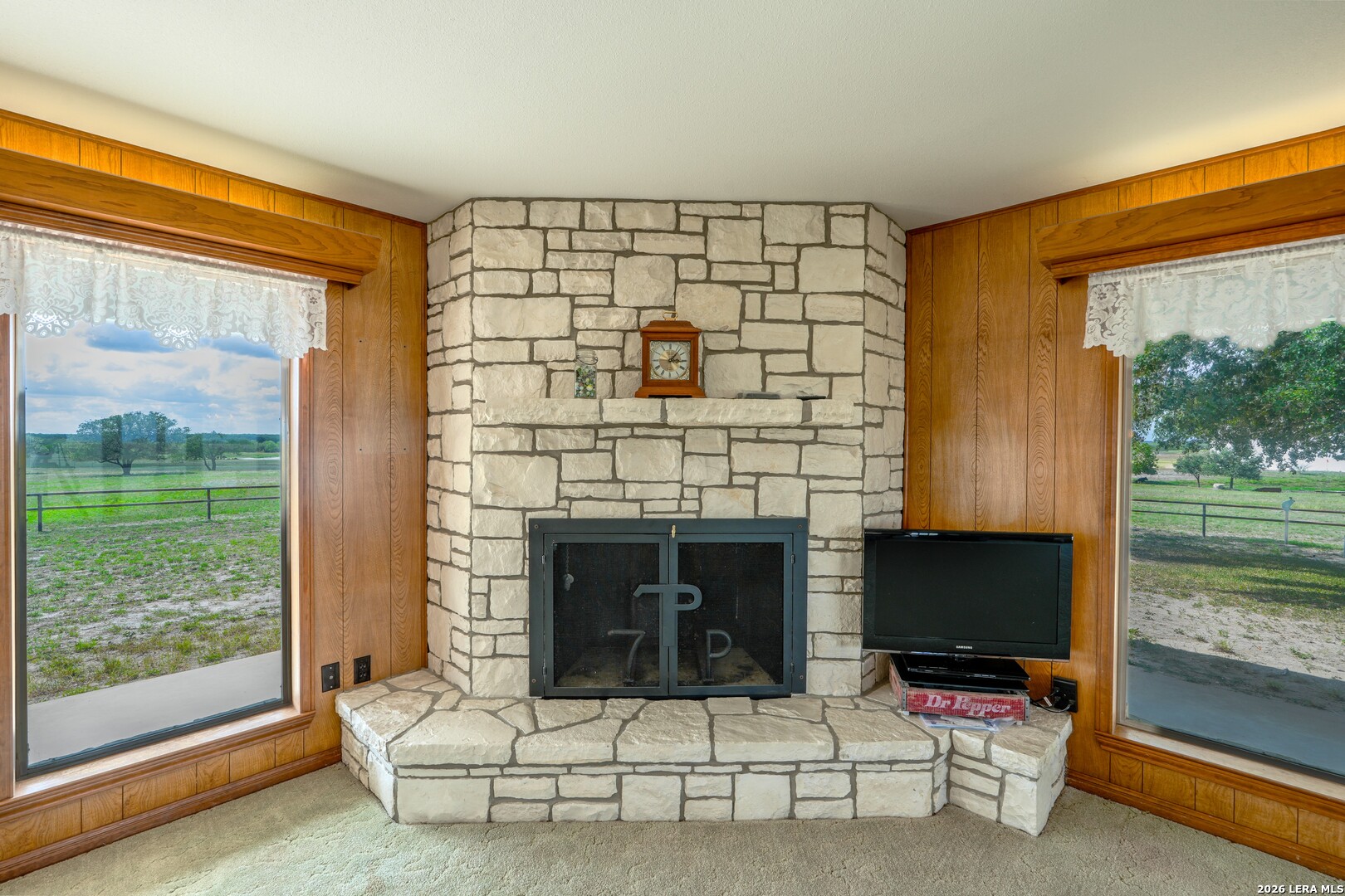 14068 Fm 1344, Falls City, TX 78113