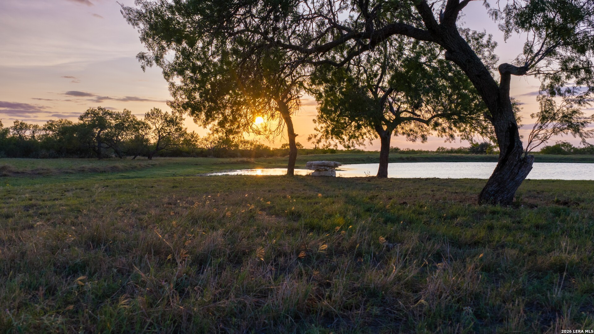 14068 Fm 1344, Falls City, TX 78113