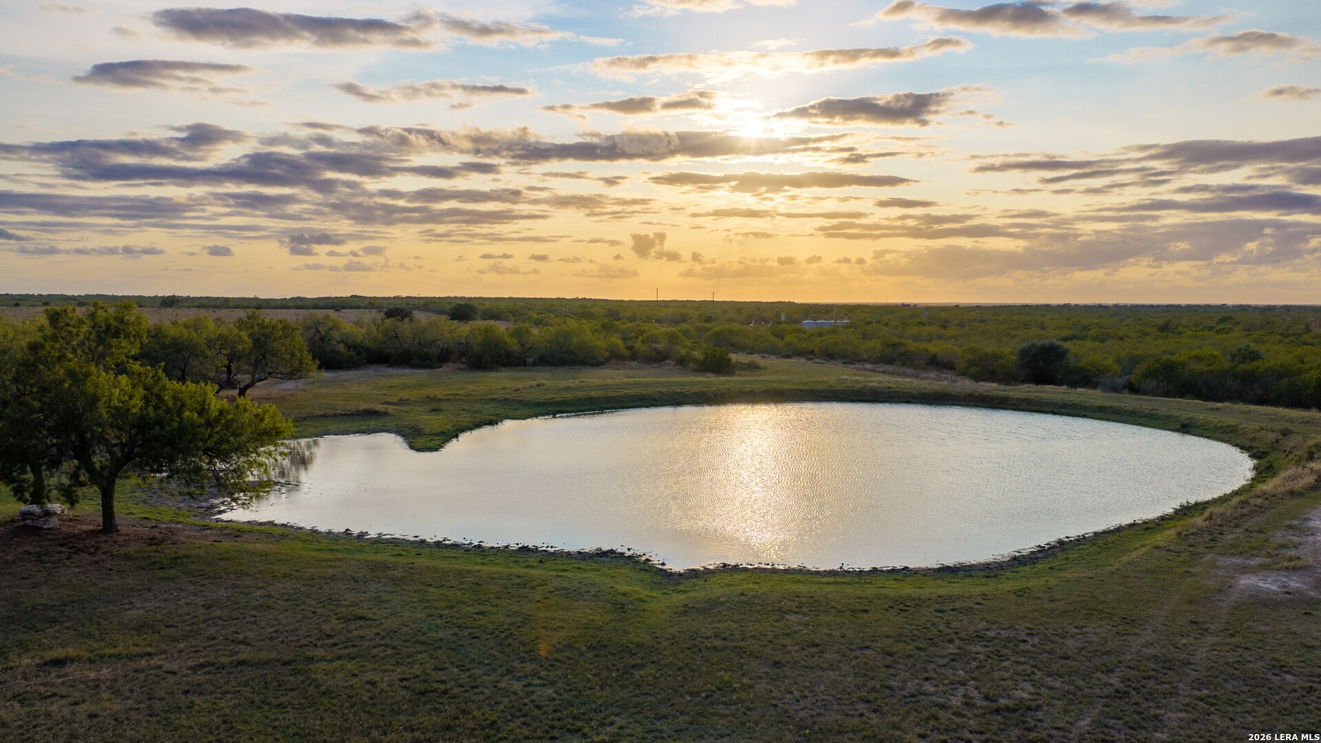 14068 Fm 1344, Falls City, TX 78113