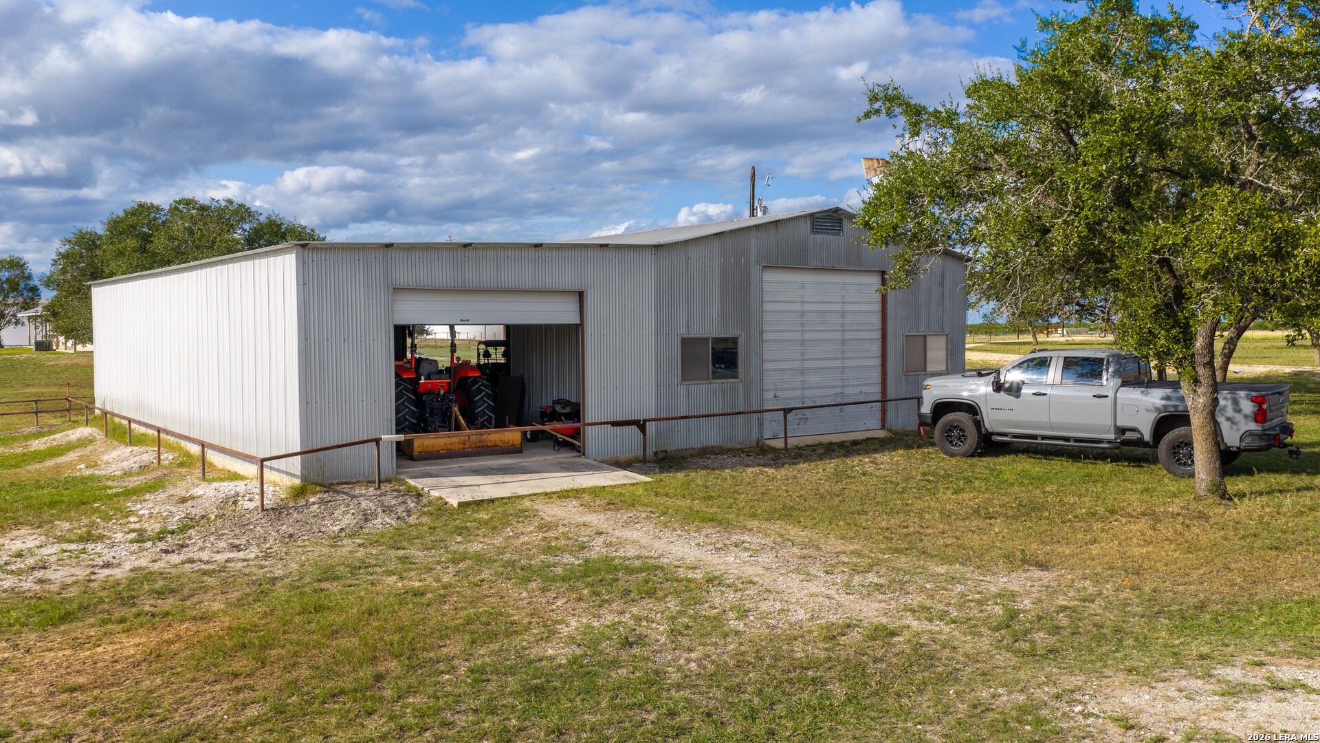 14068 Fm 1344, Falls City, TX 78113