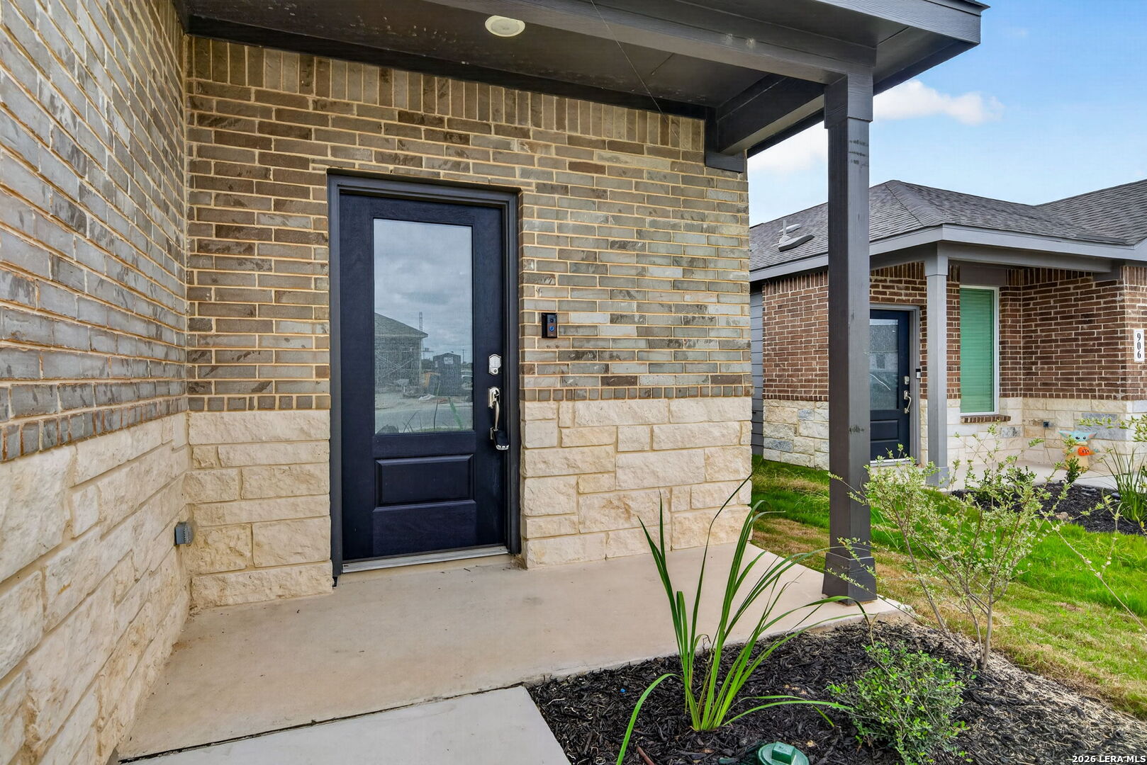 910 Moonshine Lane, Marion, TX 78132