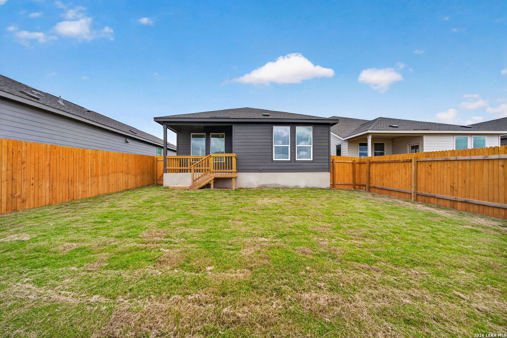 910 Moonshine Lane, Marion, TX 78132