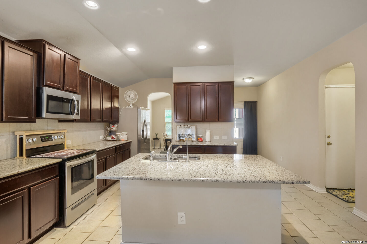 12018 SAPPHIRE RIV, San Antonio, TX 78245
