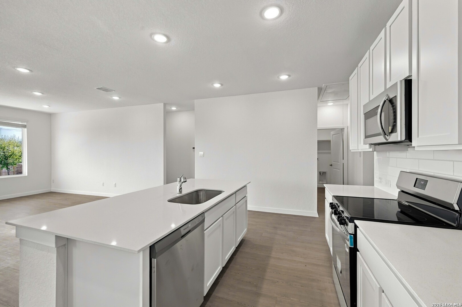 6710 Flores Road, Spring Branch, TX 78070