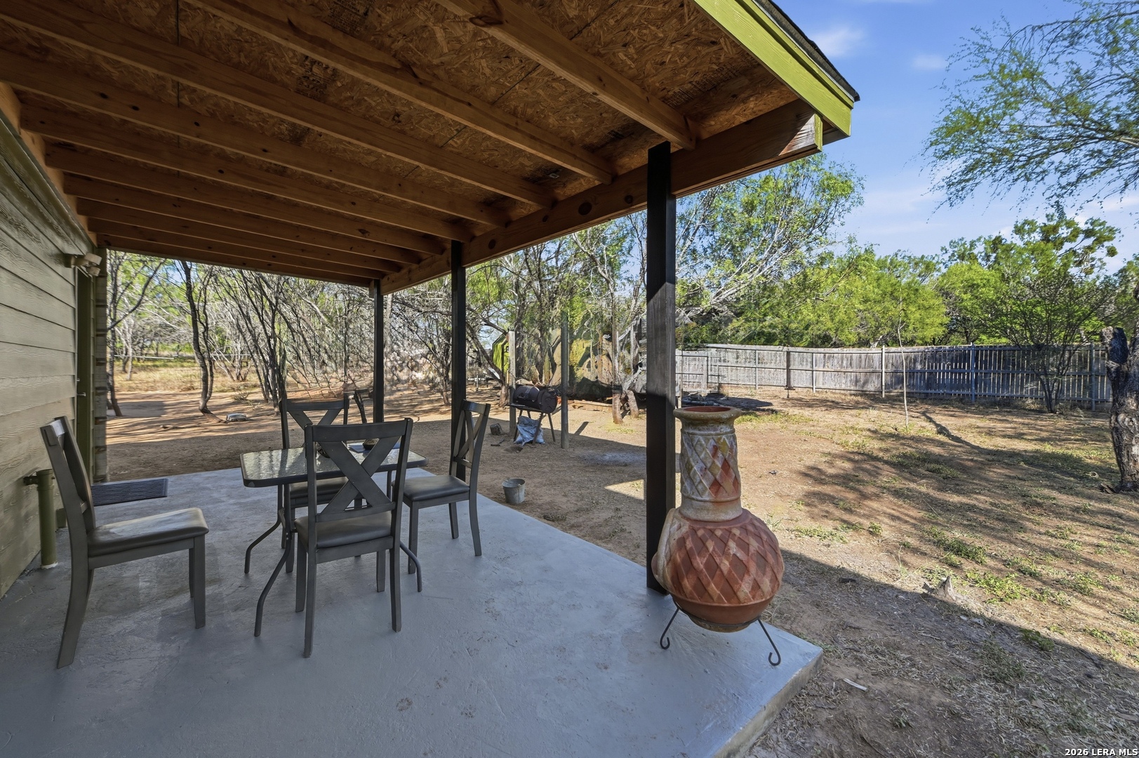 123 CR 2666, Moore, TX 78057