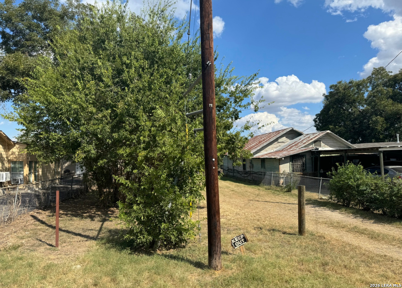 120 PIONEER RD, San Antonio, TX 78210