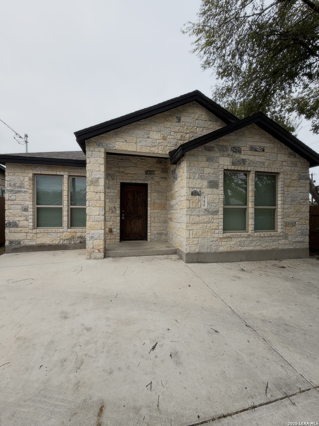 Property photo for 711 ERLINE AVE, San Antonio, TX