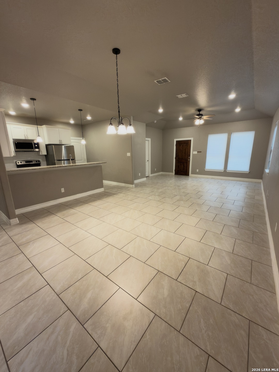 711 ERLINE AVE, San Antonio, TX 78237