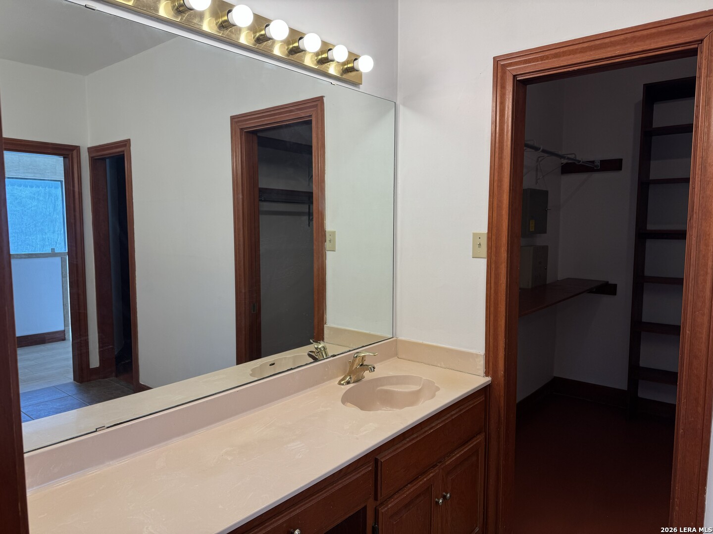 103 TUSCARORA TRL, Shavano Park, TX 78231