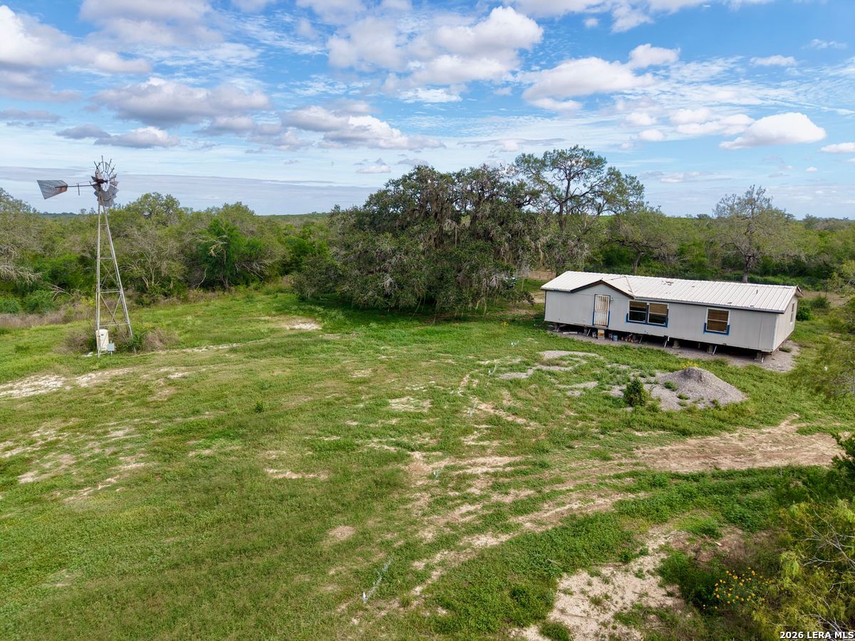 10255 County Road 113, Pettus, TX 78146