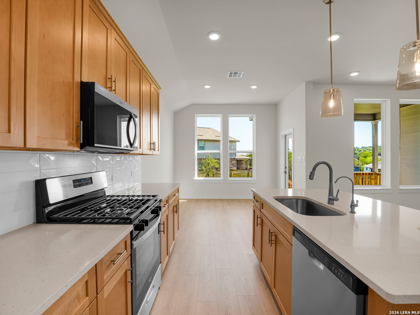 6914 Comanche Cougar, San Antonio, TX 78233