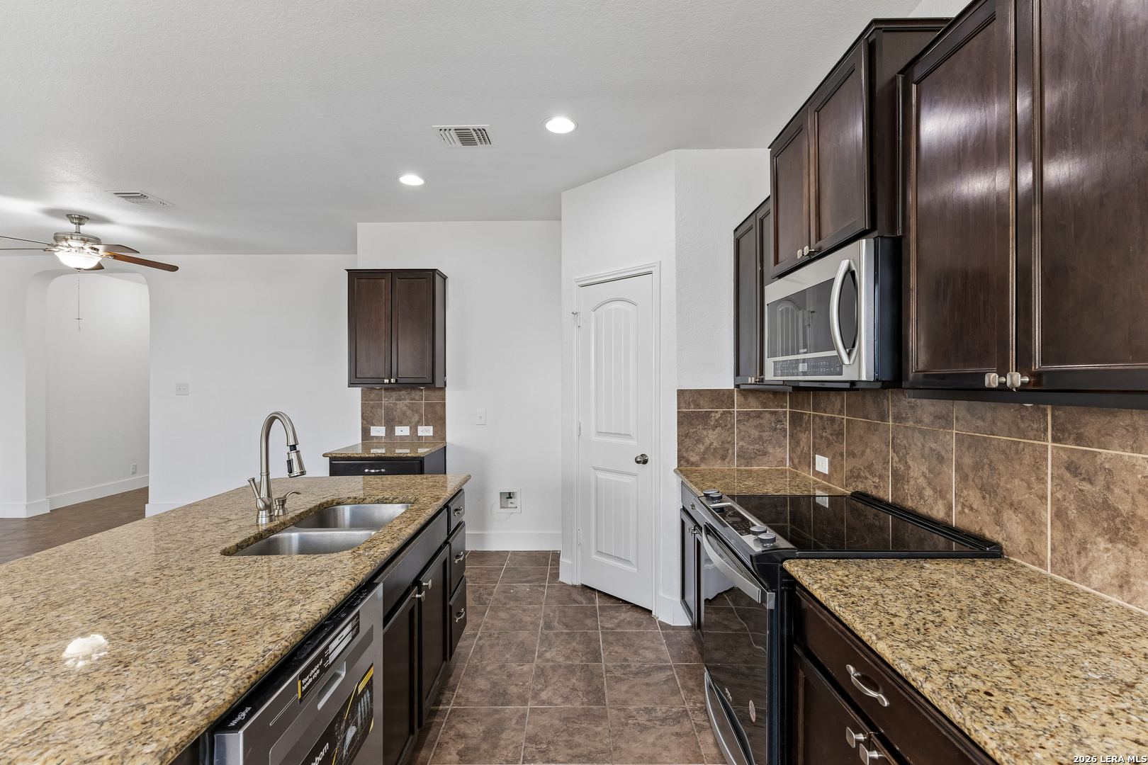 420 Quarter Mare, Cibolo, TX 78108