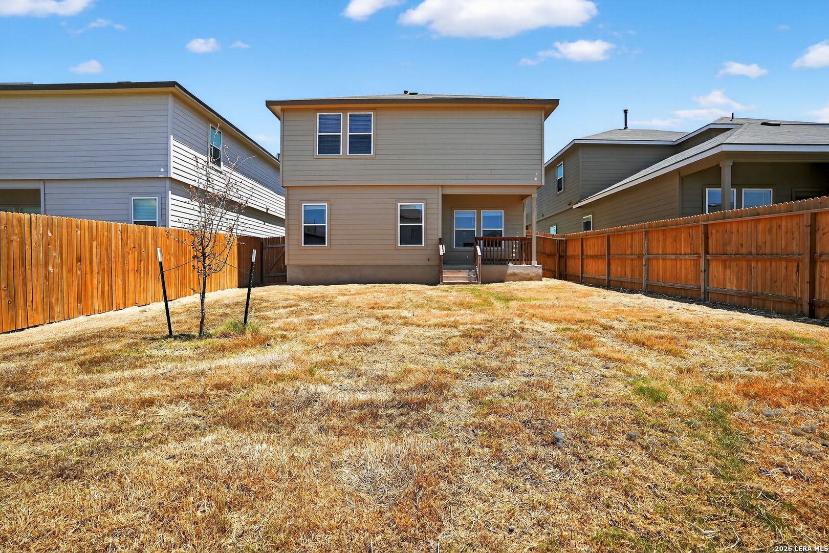 145 HONORS ST, Floresville, TX 78114