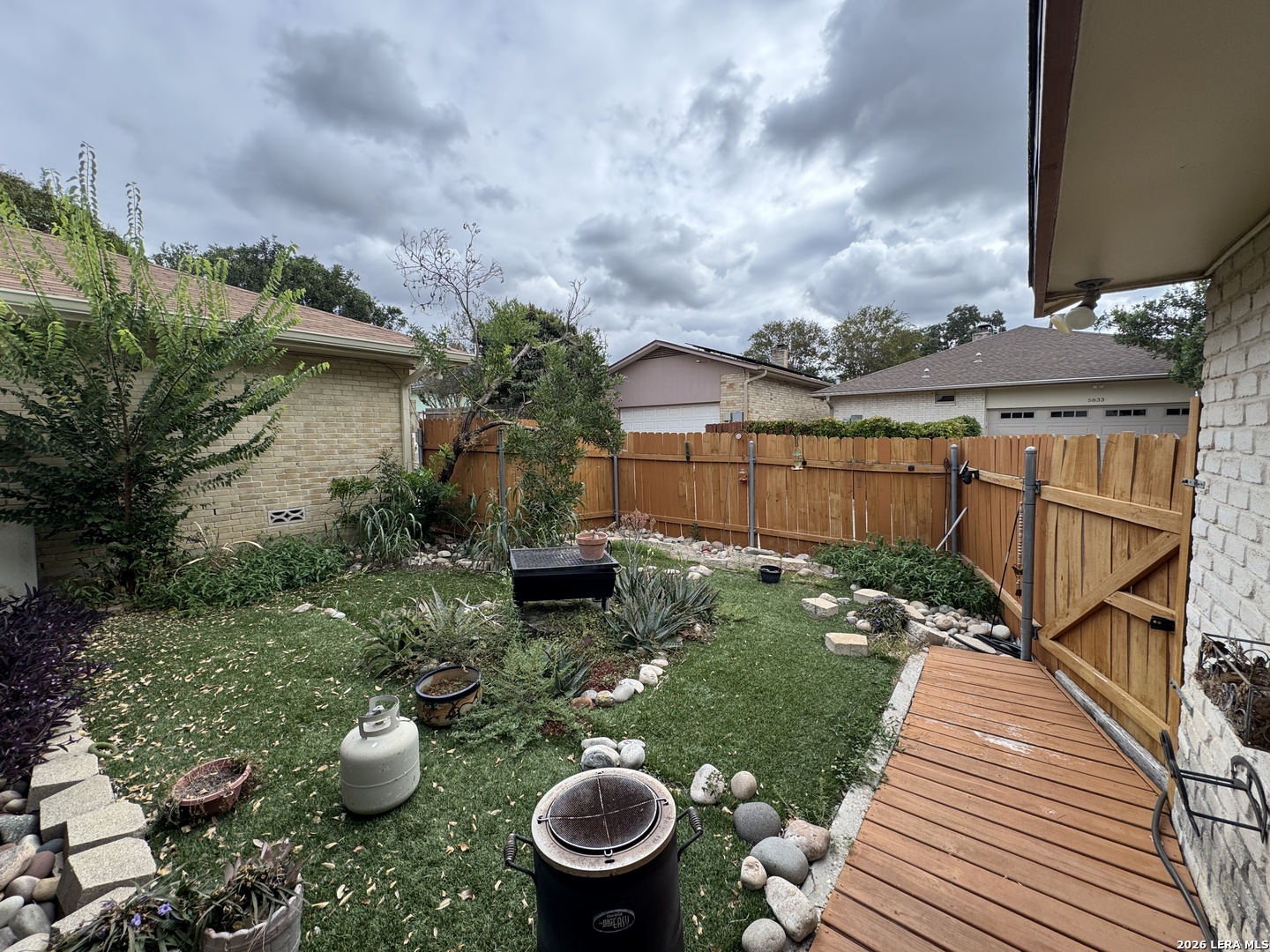 5834 WINTERHAVEN DR, Windcrest, TX 78239
