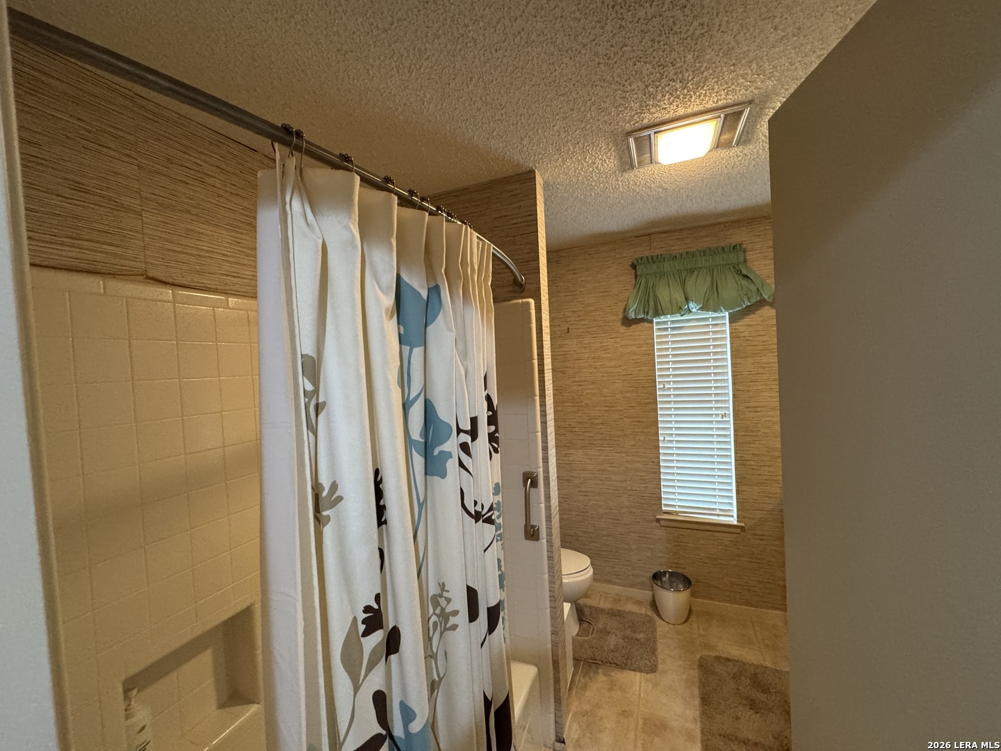 5834 WINTERHAVEN DR, Windcrest, TX 78239