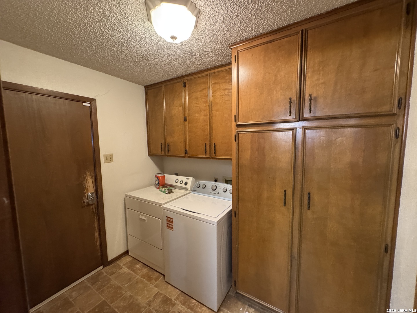 5834 WINTERHAVEN DR, Windcrest, TX 78239