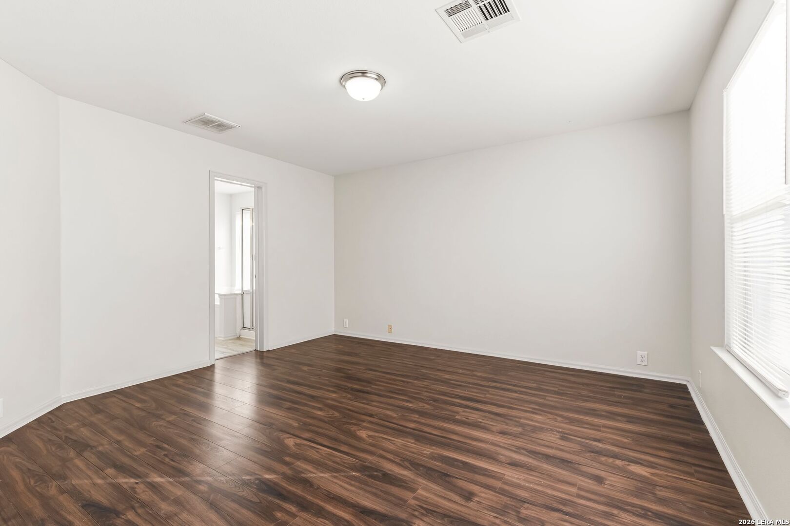9402 WOLF PT, San Antonio, TX 78251