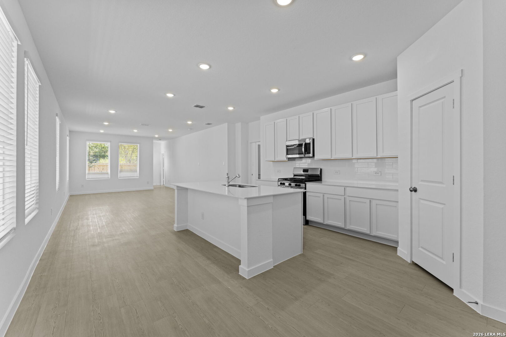 12418 Berg Hills, San Antonio, TX 78252