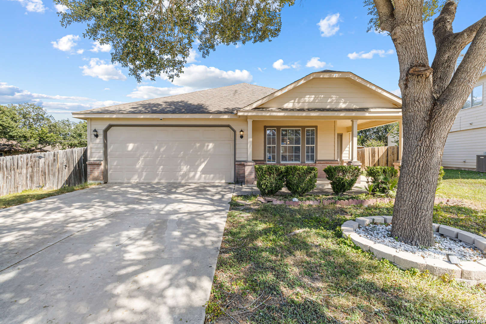 16426 TURF CLB, Selma, TX 78154