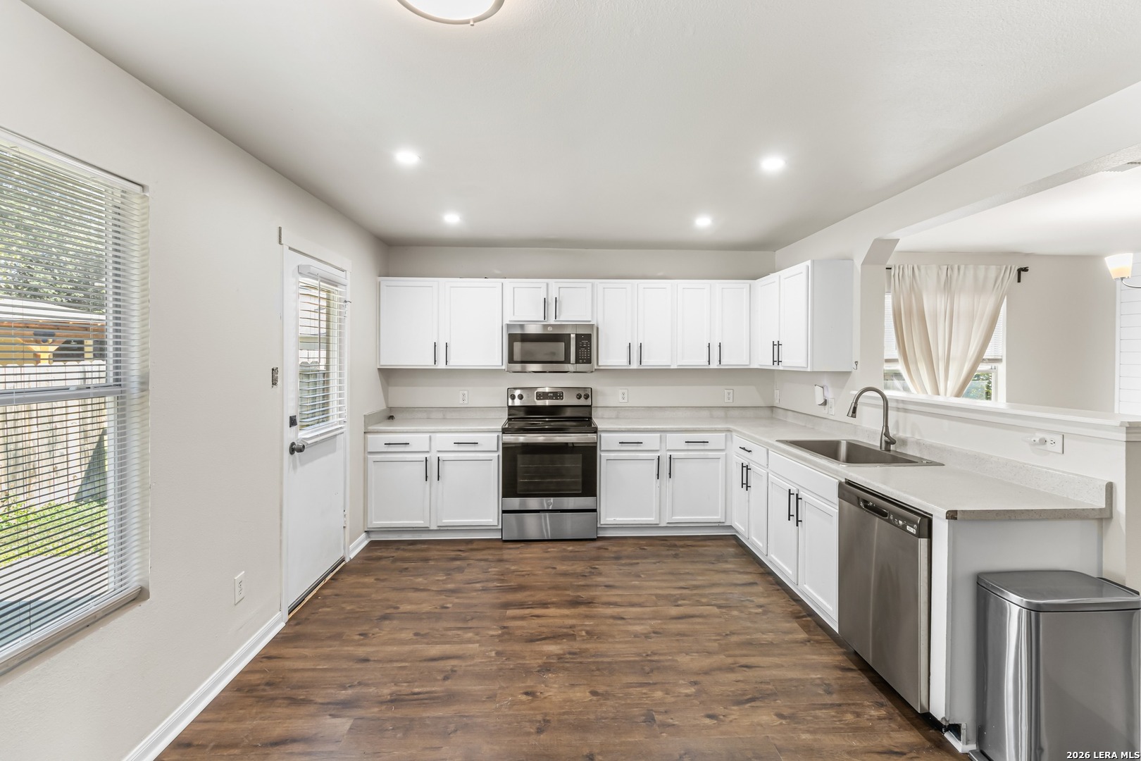 16426 TURF CLB, Selma, TX 78154