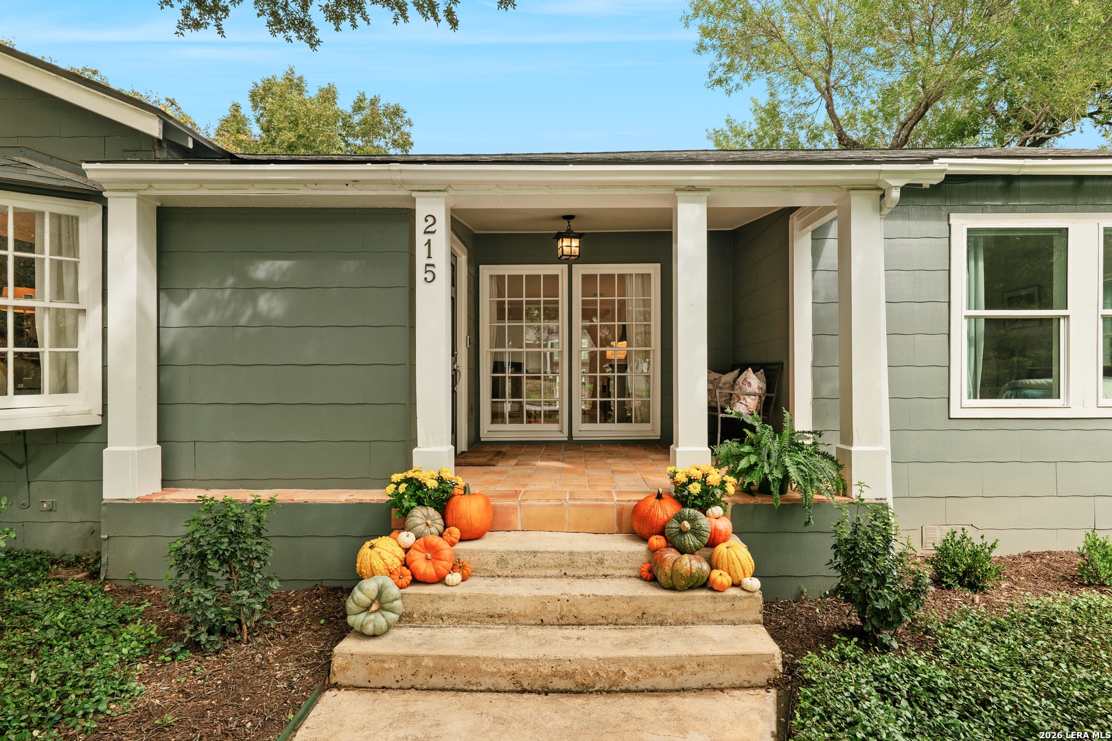 215 Brightwood Pl, San Antonio, TX 78209