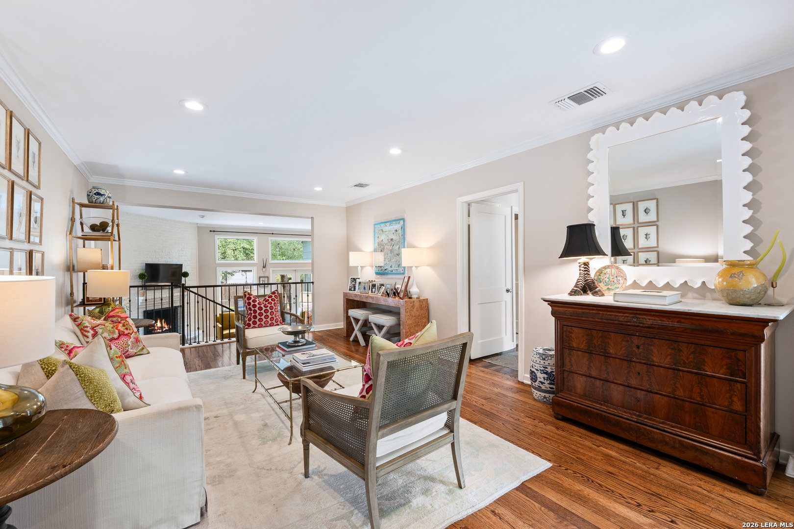 215 Brightwood Pl, San Antonio, TX 78209