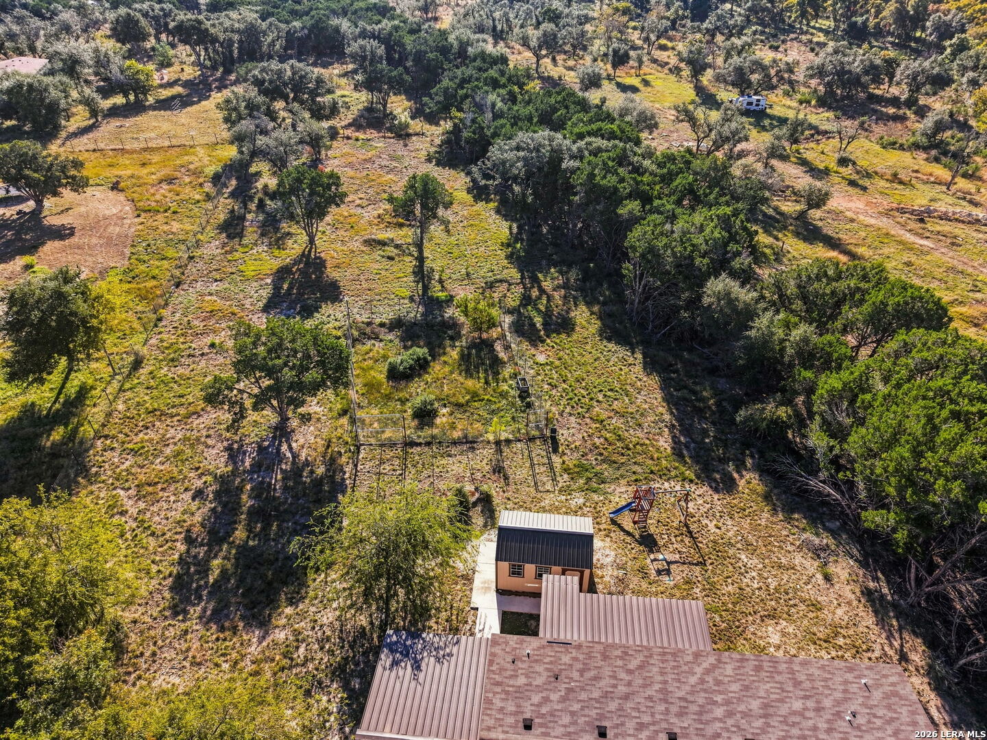 1366 CALCOTE RD, Kerrville, TX 78028