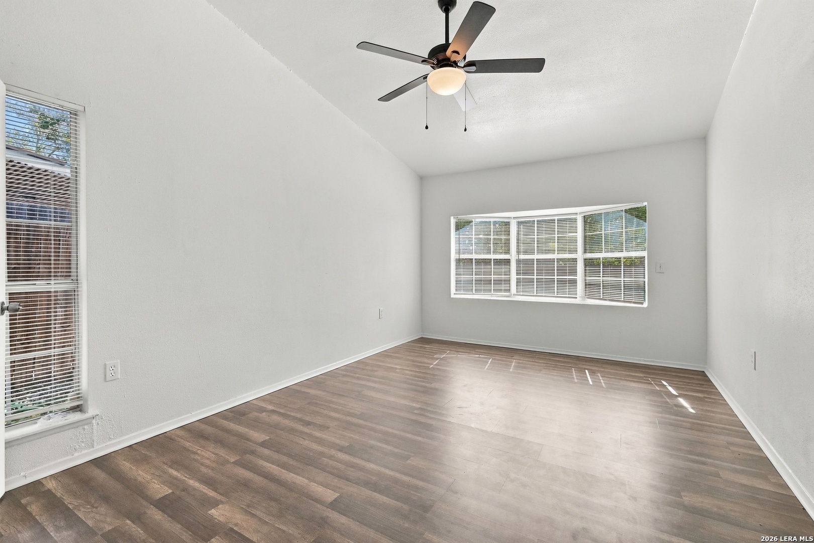 12210 Valley Forge Ave, San Antonio, TX 78233