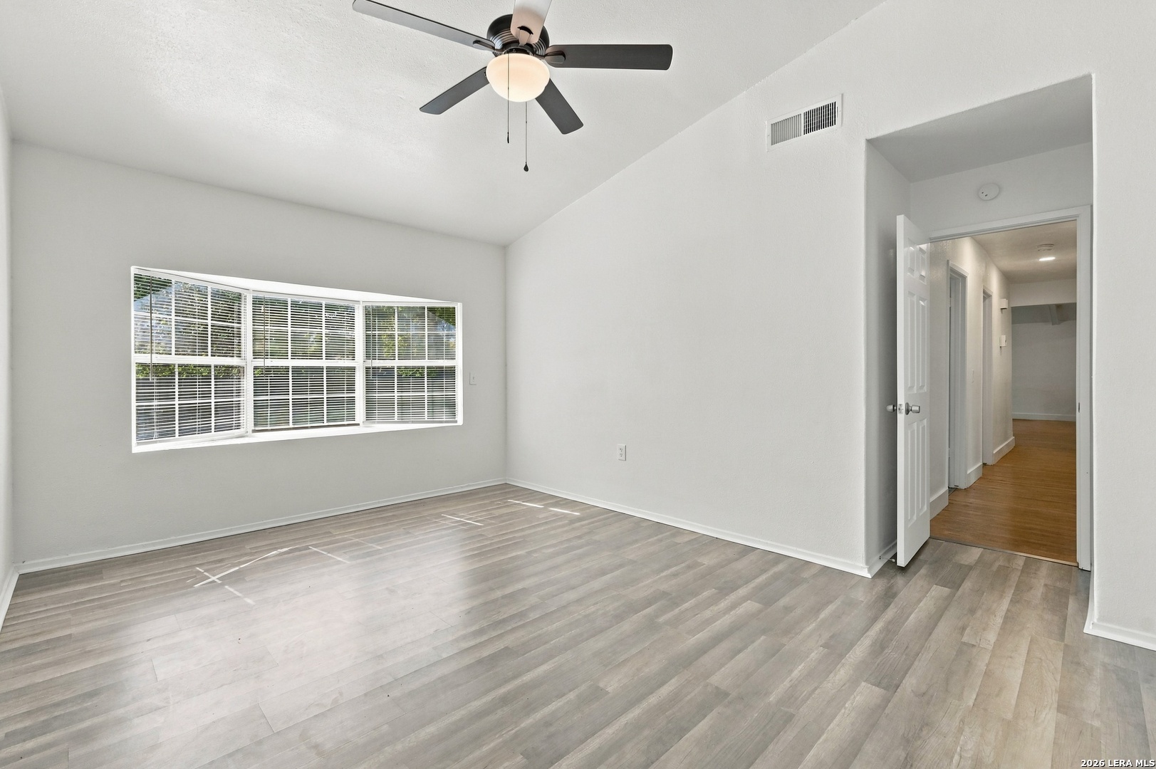 12210 Valley Forge Ave, San Antonio, TX 78233